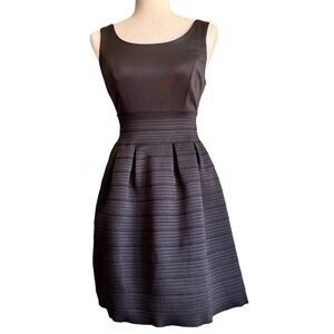 New York & Company‎ Women’s Little Black Dress Textured Mini Dress Size XS EUC